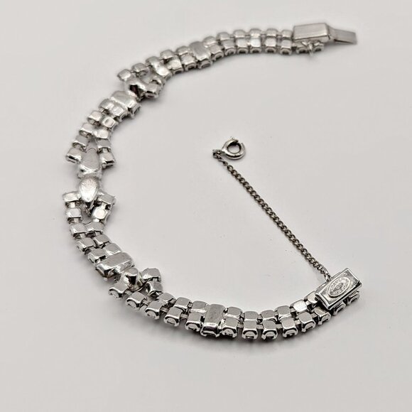 Kramer of New York Rhinestone Bracelet - Vintage 7 Inch Rhinestone Bracelet - Picture 4 of 5